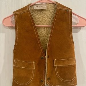 Western kids best fits ages 2-4